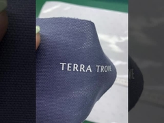 تا زدن میتره سه بعدی لاستیکی سیلیکونی چاپ روی صفحه برچسب های لباس