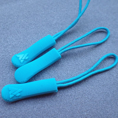 Injection Molding PE ISO9001 Zipper Slider Puller