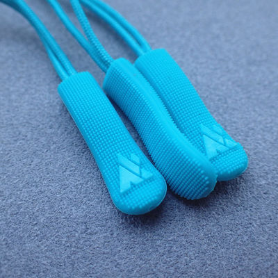 Injection Molding PE ISO9001 Zipper Slider Puller