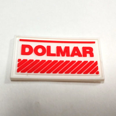 لباس های مارک سفارشی Hangtag 3D Soft Pvc برای کفش ها کیف های کلاه